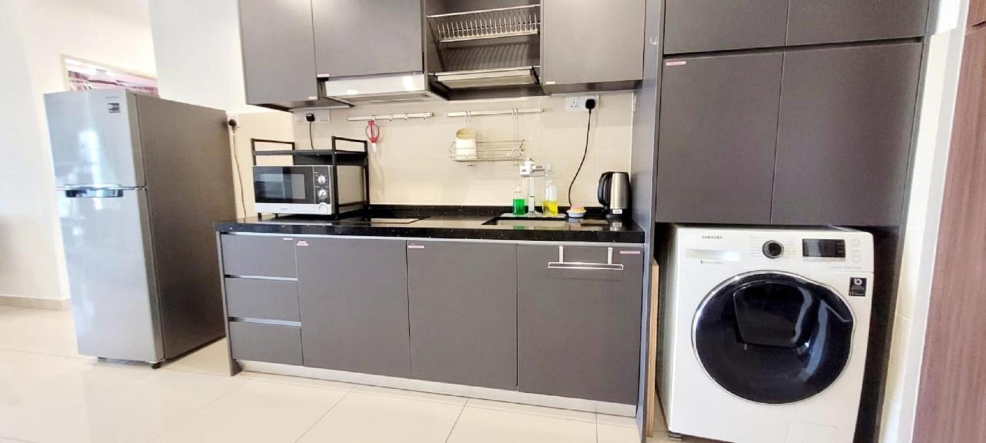 Hostahome Suites At Encorp Marina, Mins To Legoland Malaysia Nusajaya  Room photo